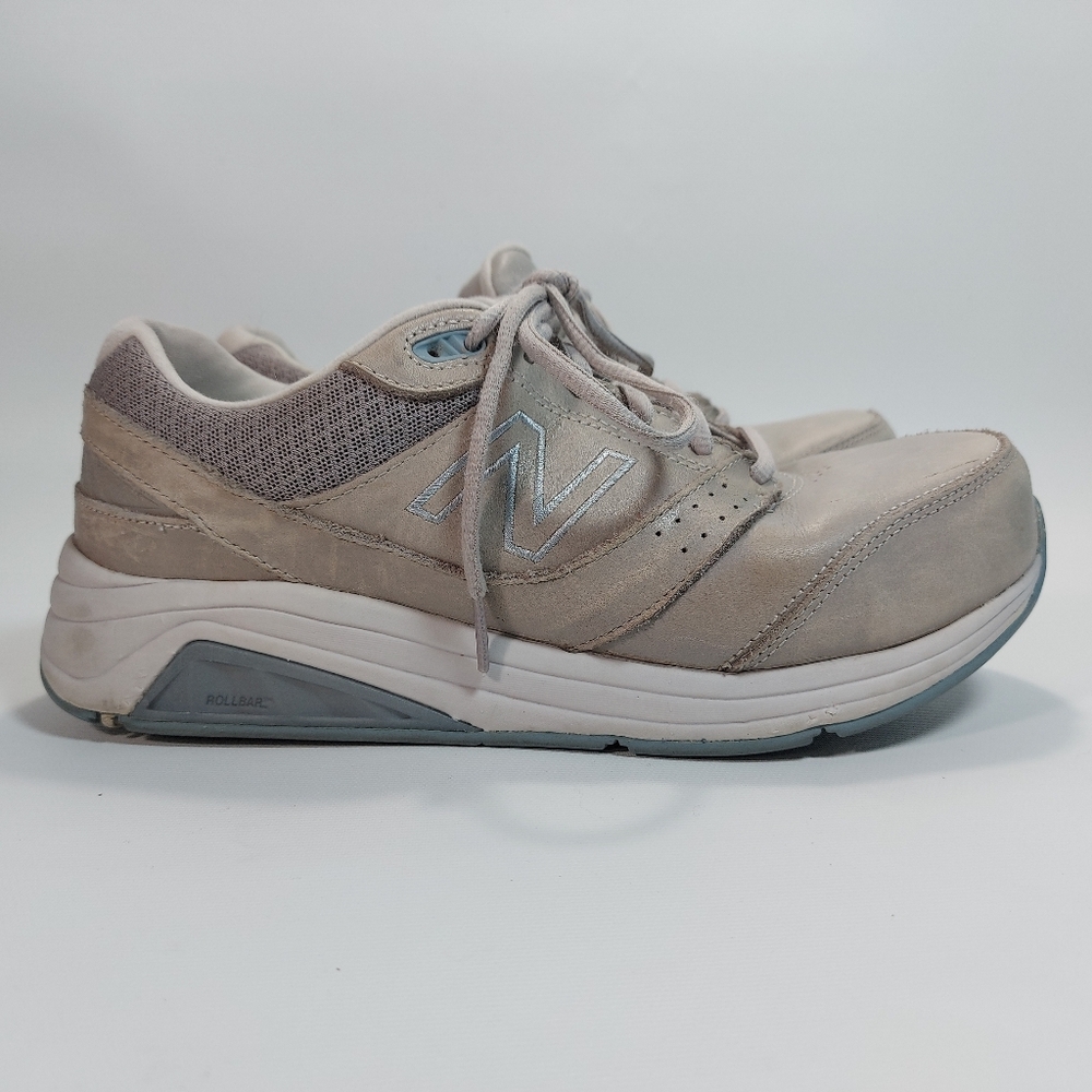 New Balance WW928GR2 Women’s Gray Leather Walking Shoes, Size 8
